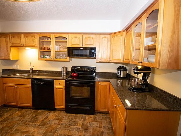 4th image of 2509 NW Bel Air Ct