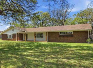 1601 N Little Ave, Cushing, OK 74023