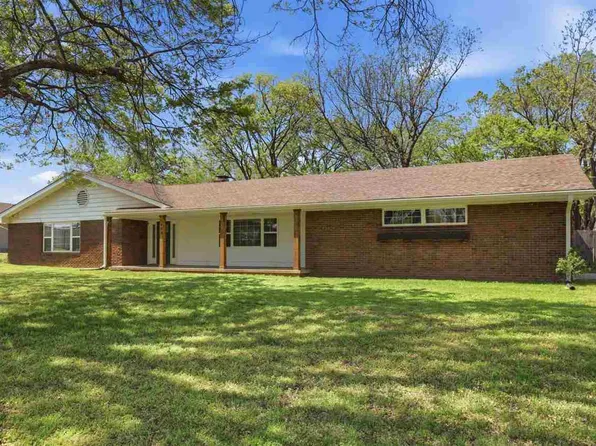 1601 N Little Ave, Cushing, OK 74023