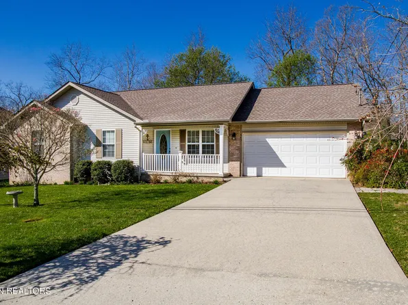 545 Snead Dr, Fairfield Glade, TN 38558