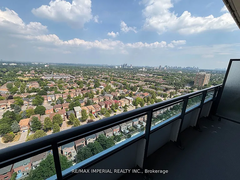 7890 Bathurst St #2301 — Photo 16