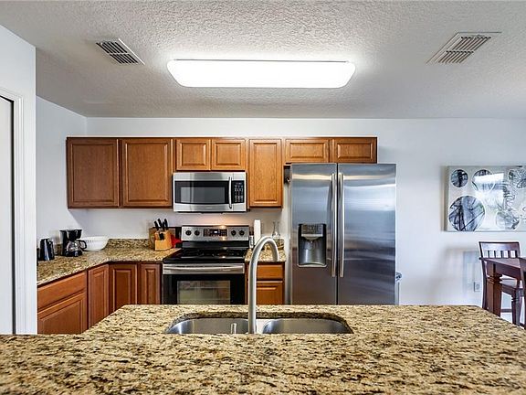 5th image of 4514 Ashburn Square Dr