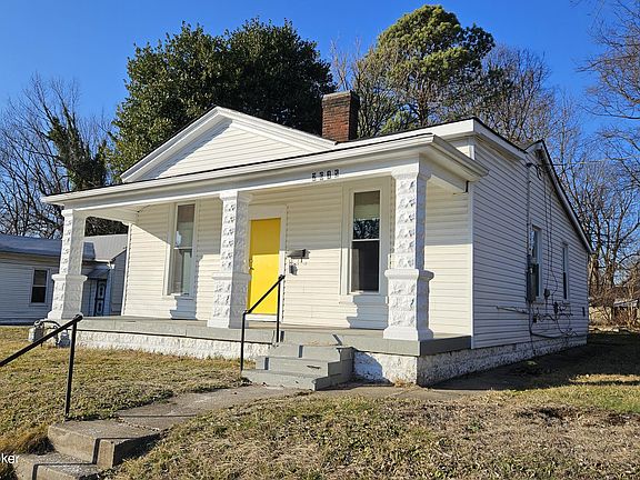 3rd image of 2615 Greenwood Ave