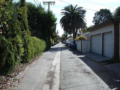 2nd image of 7014 Shoup Ave