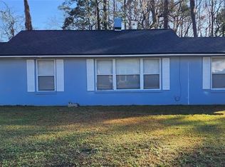 1979 Burkholder Cir E, Jacksonville, FL 32216