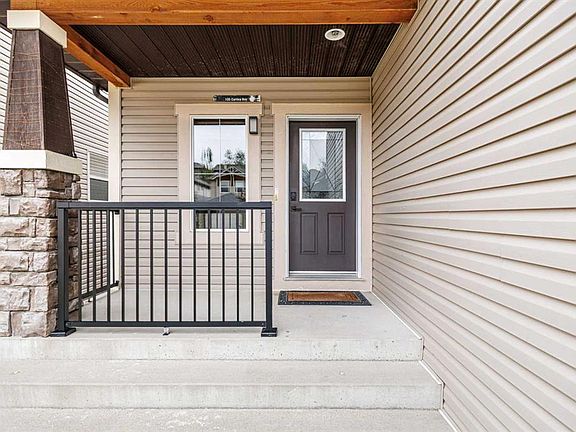 3rd image of 105 NW Cortina Bay SW