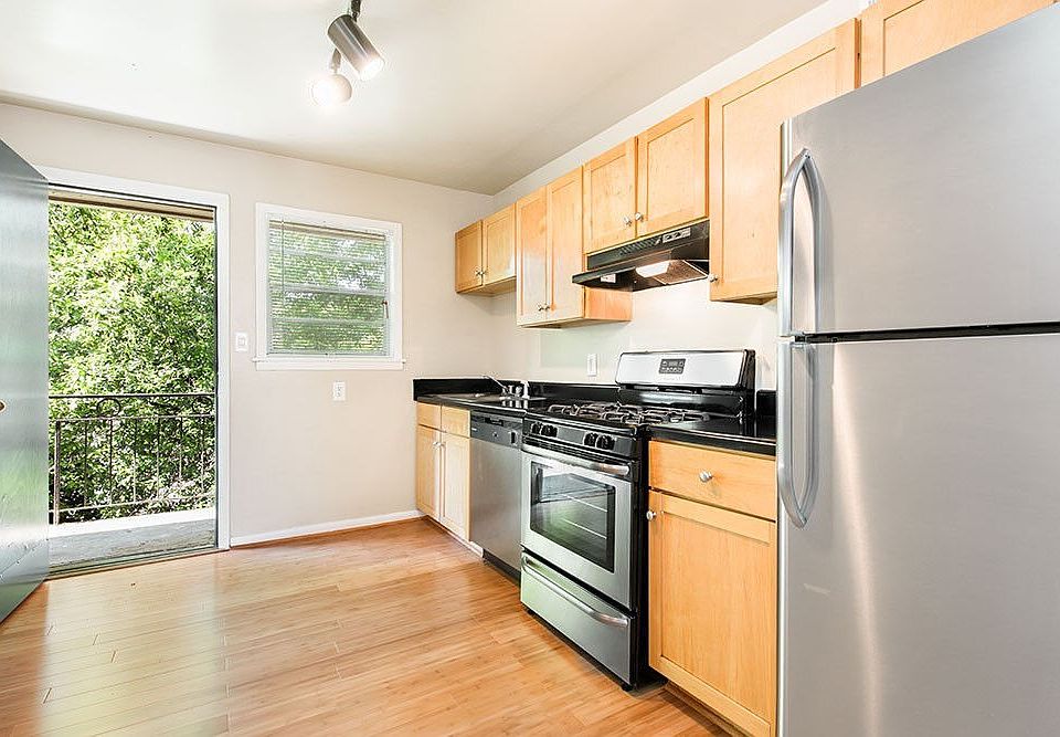 Arbors of East Atlanta Apartment Rentals with Virtual tours Atlanta