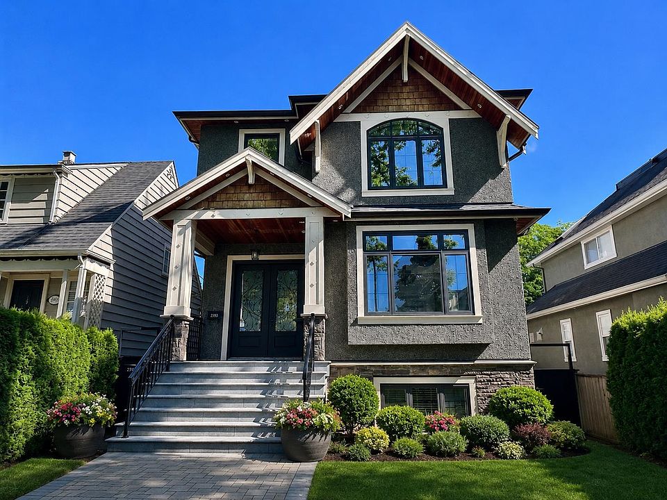 1st image of 2989 W 32nd Ave