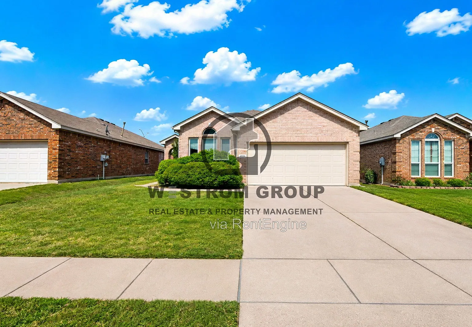 3 bed, 2.0 bath, 1692 sqft, $2,100 — Photo 1