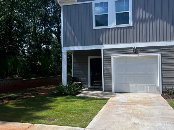 408 Hillrock Ct, Greenville, SC 29617
