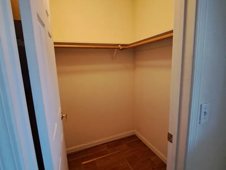 801 Capistrano Dr — Photo 22