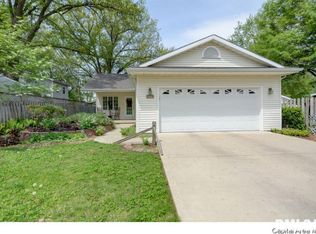 619 Wyandotte, Taylorville, IL 62568