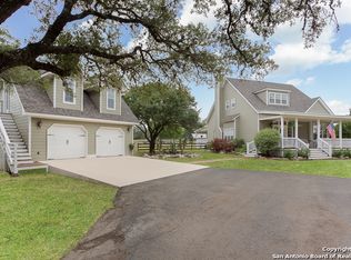 1694 Rolling Crk, Spring Branch, TX 78070