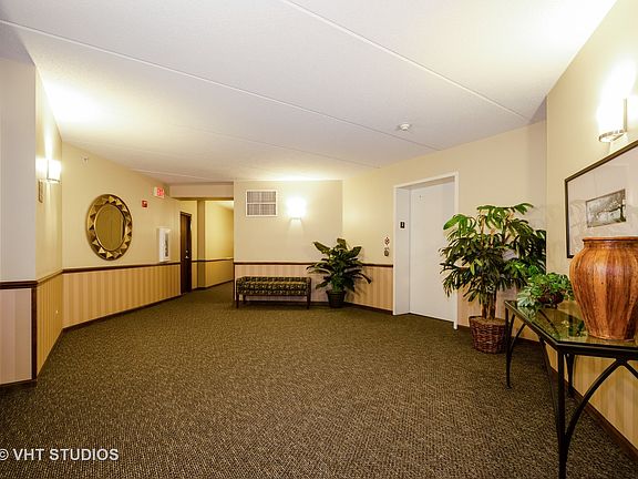3rd image of 8200 N Lincoln Ave #213