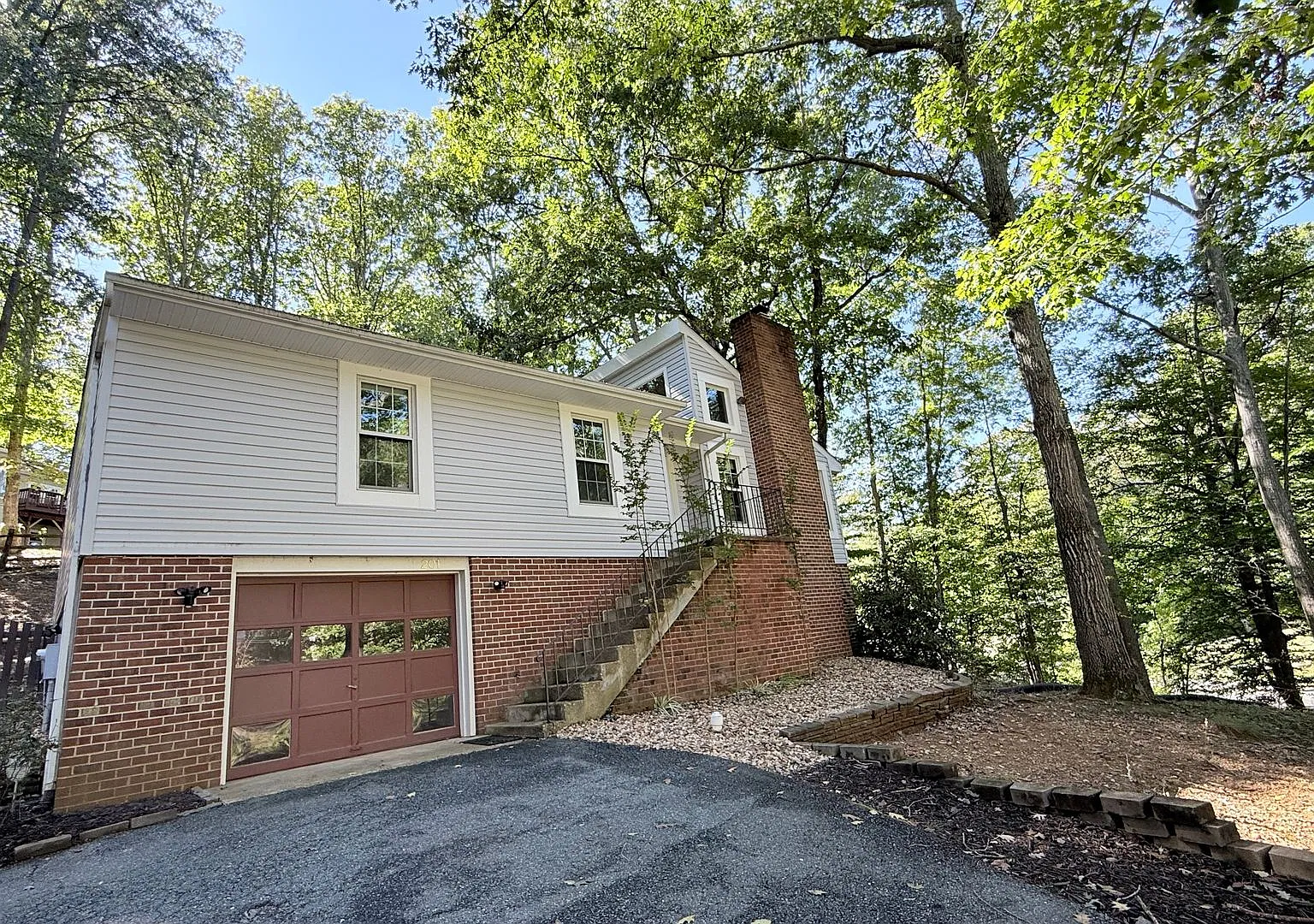 4 Bedroom House in Aquia Harbour — Photo 1