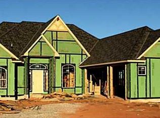 409 Newport Bridge Dr, Edmond, OK 73034