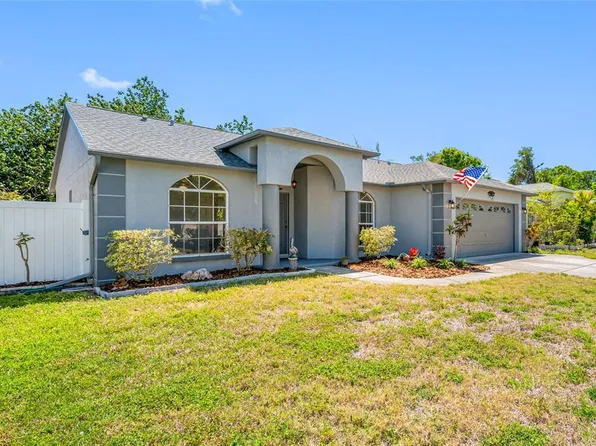 7080 Nicole Ln, Largo, FL 33771