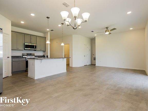 5th image of 434 Reina Way