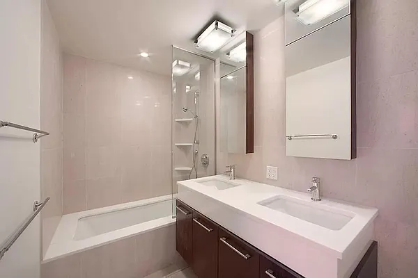 Rented by Home Ambassadors | media 11