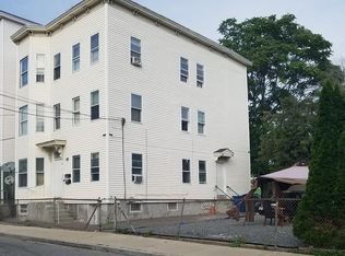 41 Mechanic St, Lawrence, MA 01841