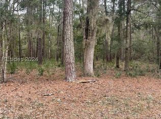 12 Beach Dr, Daufuskie Island, SC 29915