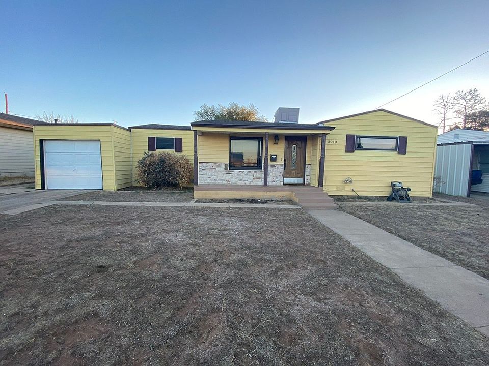 1st image of 3210 Redwood Dr