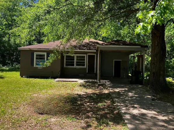 415 2nd St, Jasper, TX 75951