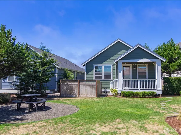 424 Vine Maple Lane SW, Ocean Shores, WA 98569