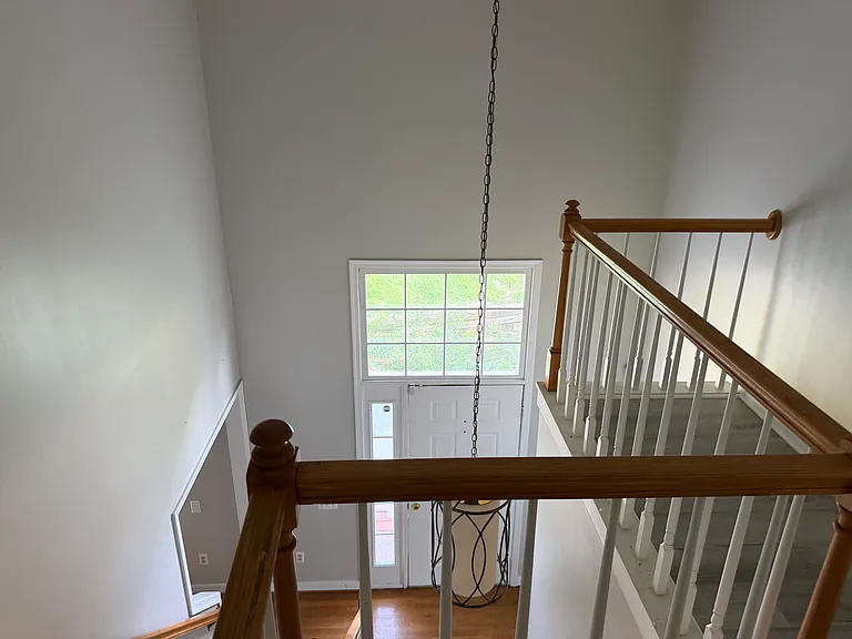 1619 Kirkgate Ln — Photo 10