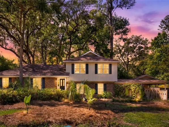 157 Hampshire Road, Savannah, GA 31410