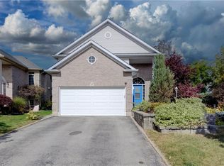 17 Kingsley Rd, Halton Hills, ON L7J 2Z5