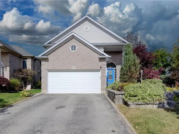 17 Kingsley Rd, Halton Hills, ON L7J 2Z5