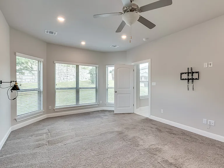 5520 La Canada Way — Photo 28