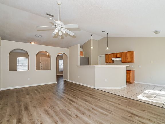 5th image of 3830 Sleepy Hill Oaks Loop