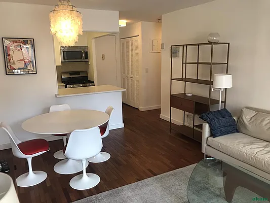 Rented by Akam Sales and Brokerage | media 3