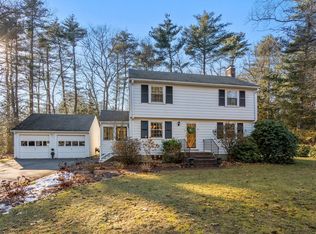 53 Country Village Ln, Sudbury, MA 01776