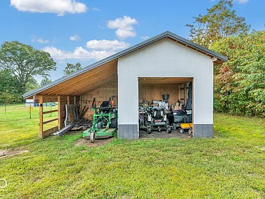 Property photo 37