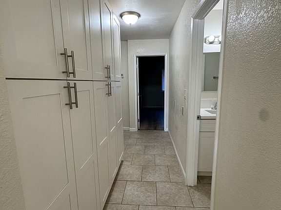 4th image of 41749-55 Marine Dr #41753