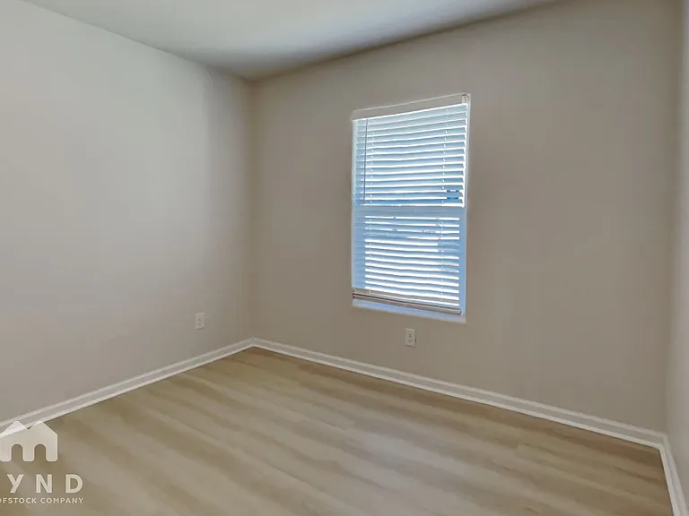 11164 W Arvada Dr — Photo 9