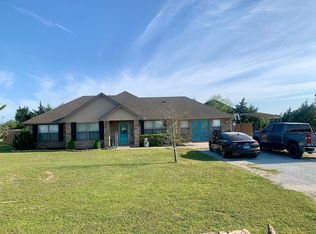 831 Cardinal St, Ada, OK 74820