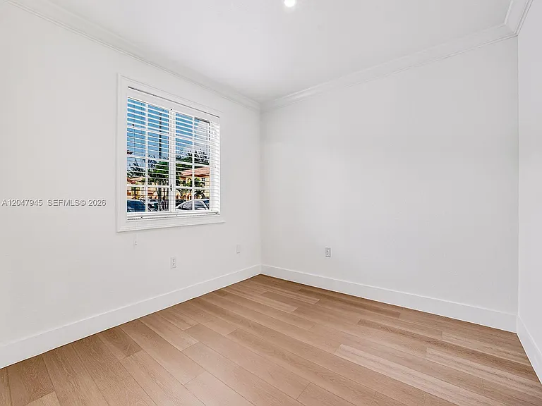 11475 NW 94th Pl #3 — Photo 11
