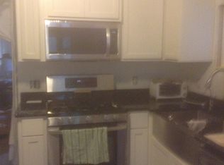 635 Bakertown Dr, Sullivan, WI 53178