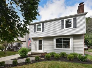 944 Wagar Rd, Rocky River, OH 44116