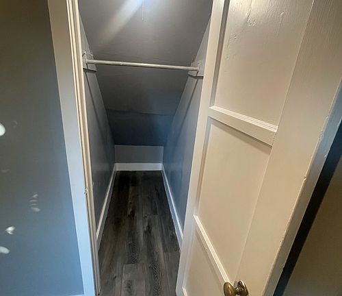 2nd image of 14 Grove Ave #1/2