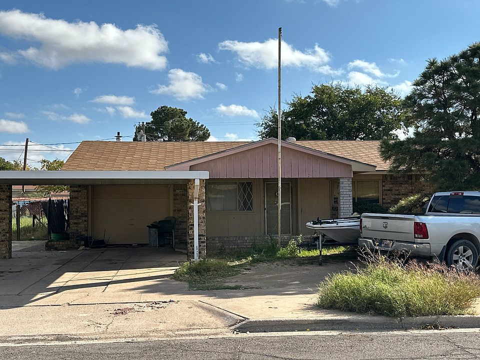 1st image of 1300 N Gila Dr