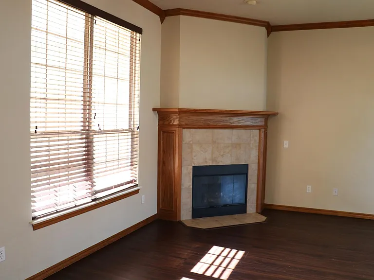 1413 Camber St — Photo 5