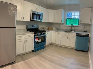 85 Tulip Ln, Freehold, NJ 07728