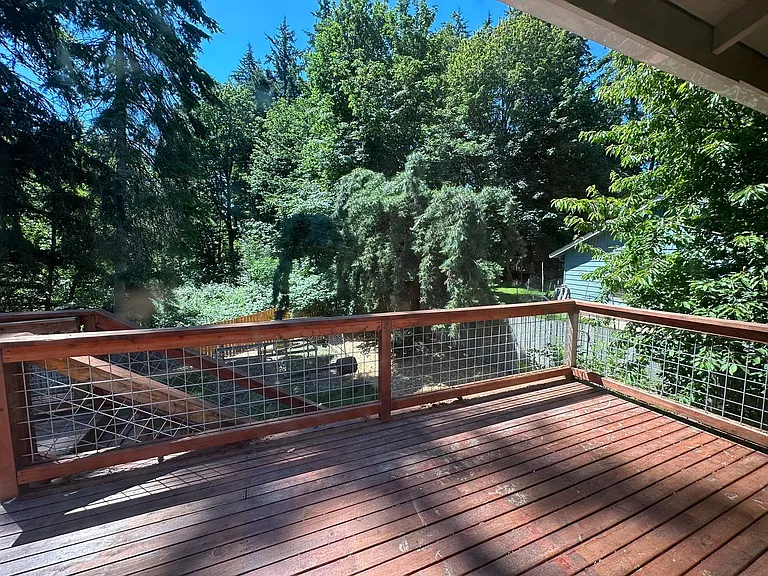 1479 Greenville Dr — Photo 26