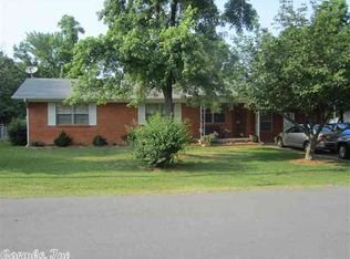 3806 Burris Ln, Little Rock, AR 72209