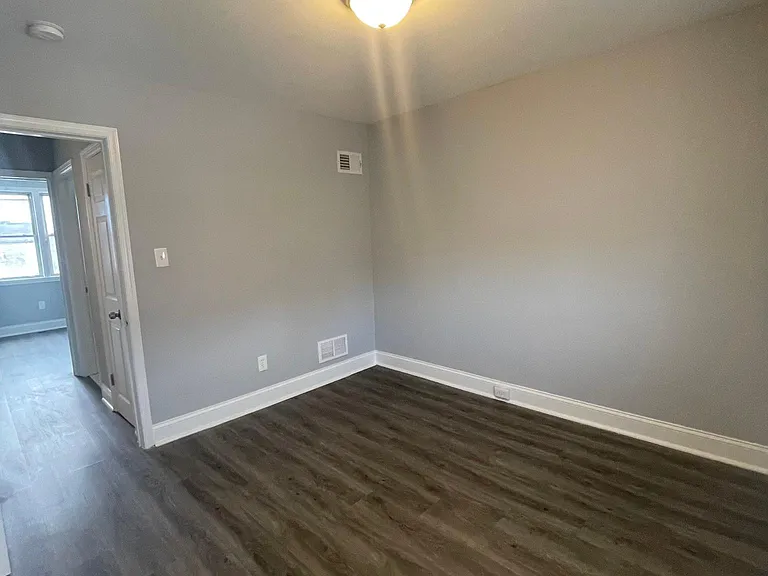 3607 W Lexington St — Photo 26